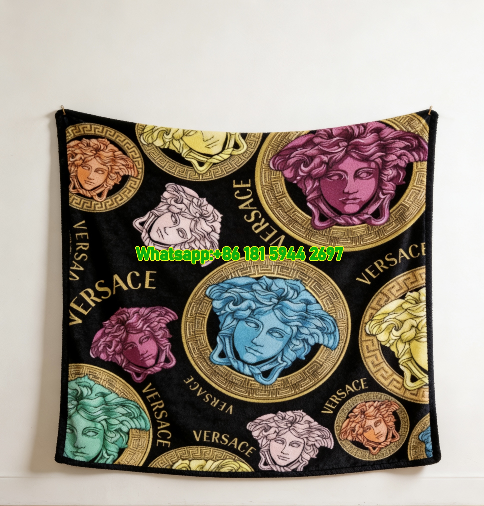 Versace Black Multicolor Medusa Head Print Flannel Throw Blanket Luxury Greek Key Patterned Sofa Cover Blanket IMG_1341